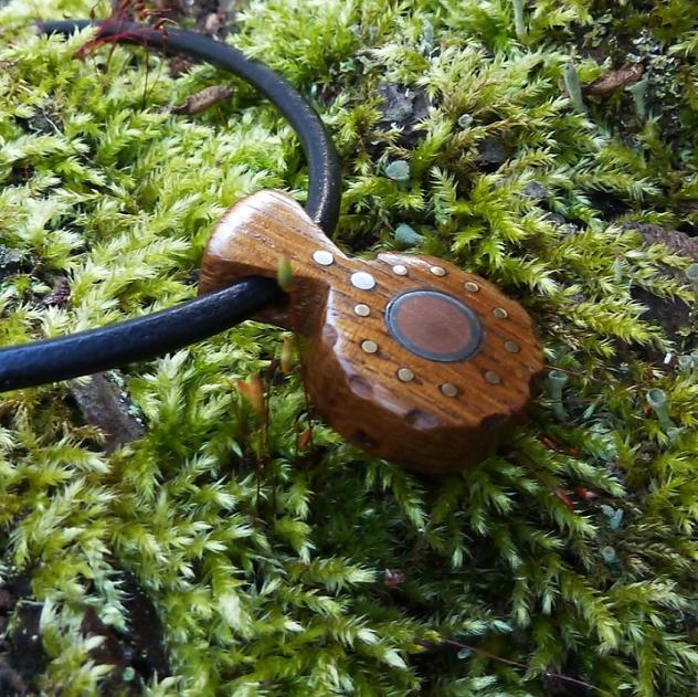 NECKLACE NH-123 - OAK