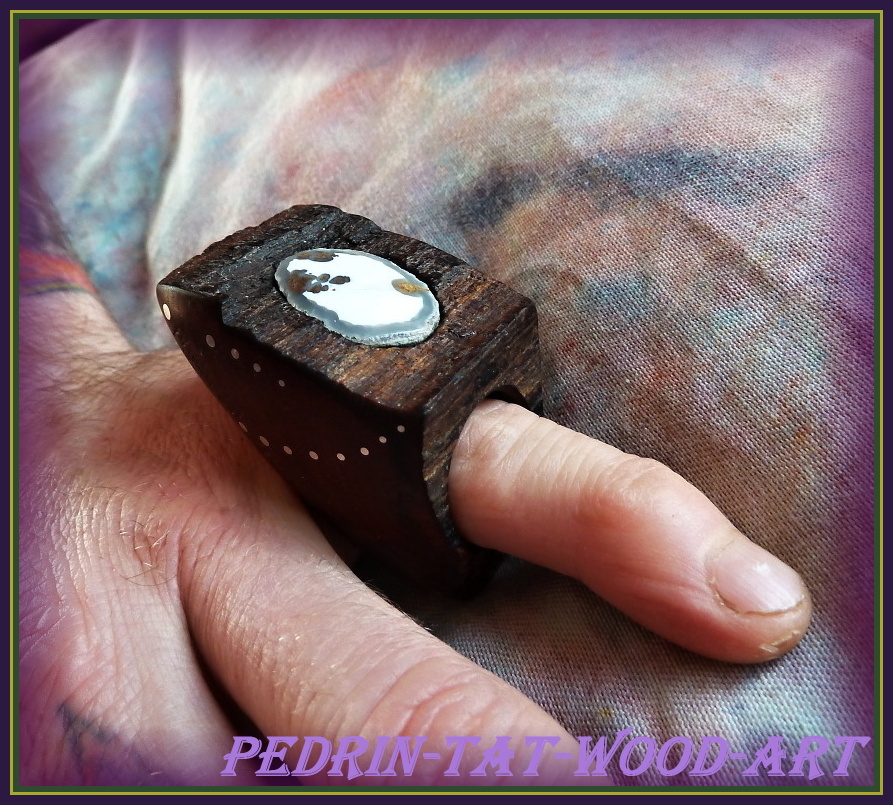 PRSTEN PR-062 - JILMOV� dotek �esk�ho r�je v ACH�TU ..II.