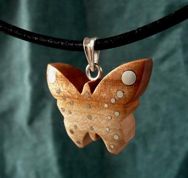 NECKLACE NH-076 PRUNUS