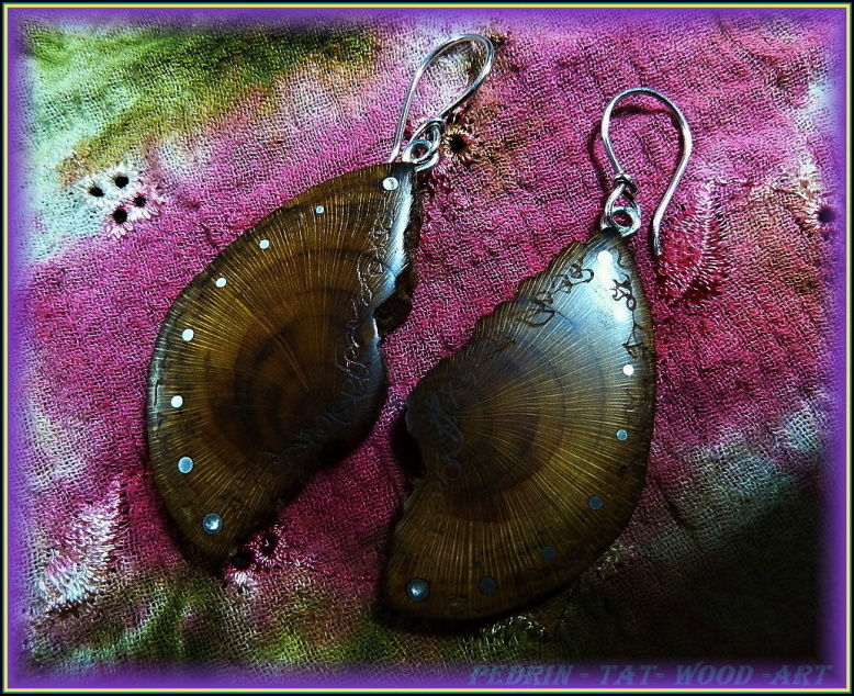 EARINGS NA-94 PLUM root