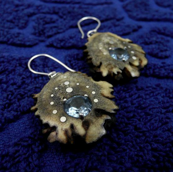 EARRINGS NA-021 DEER ANTLERS - Aquamqrin